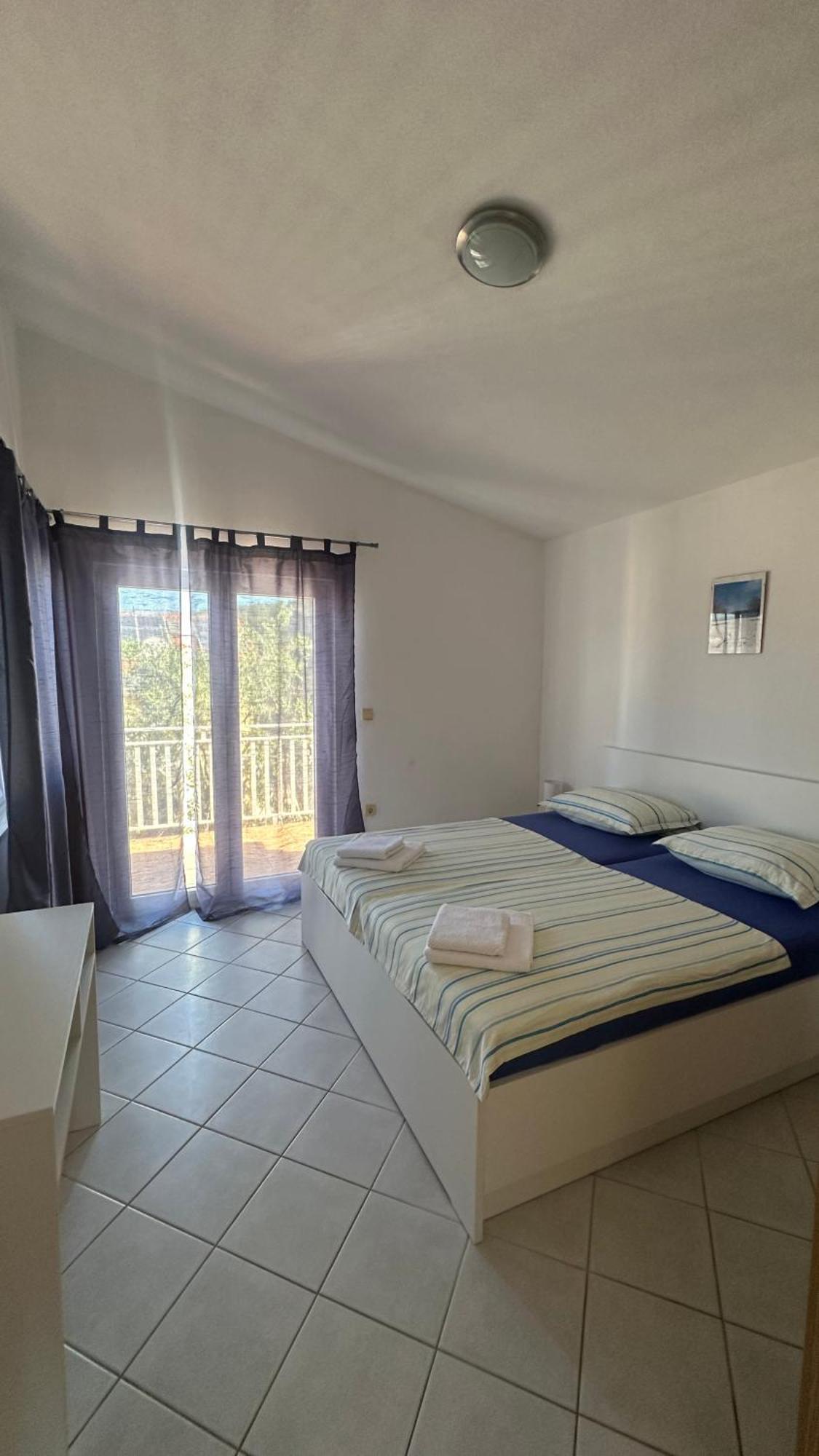 Apartment Arleta โตรกีร์ ภายนอก รูปภาพ
